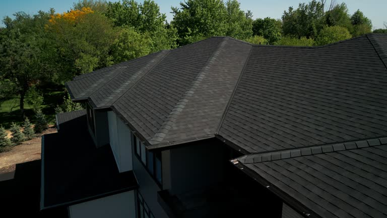 Fast & Reliable Emergency Roof Repairs in Bayou Vista, TX